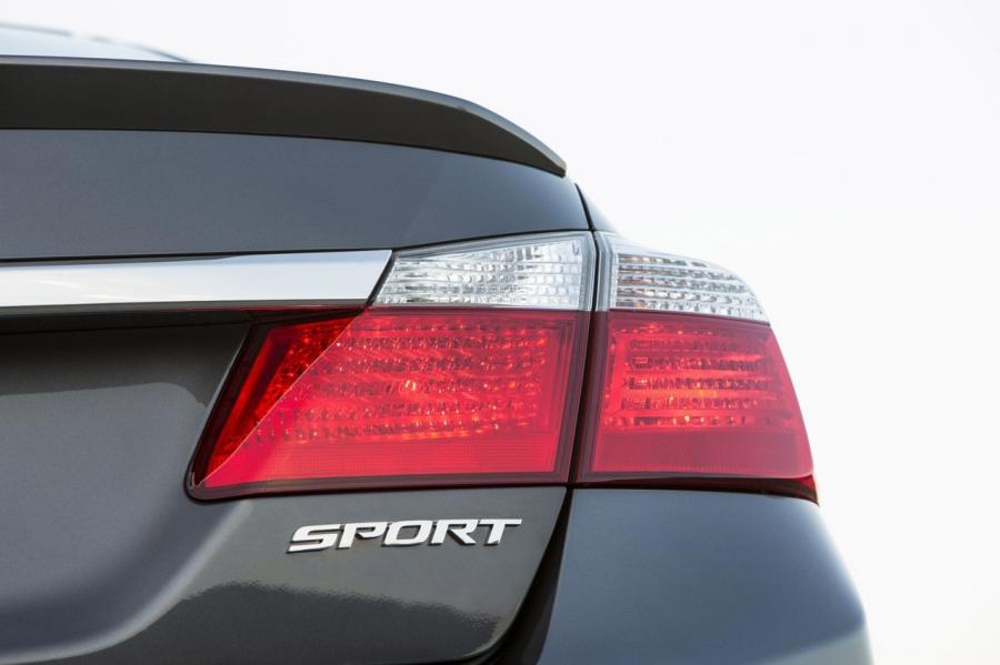  Honda Accord Sport Sedan 2013 года  (фото 81 из 147)